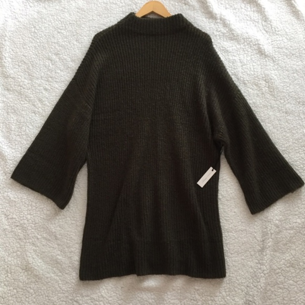*NWT* Lovers & Friends Mockneck Sweater Dress